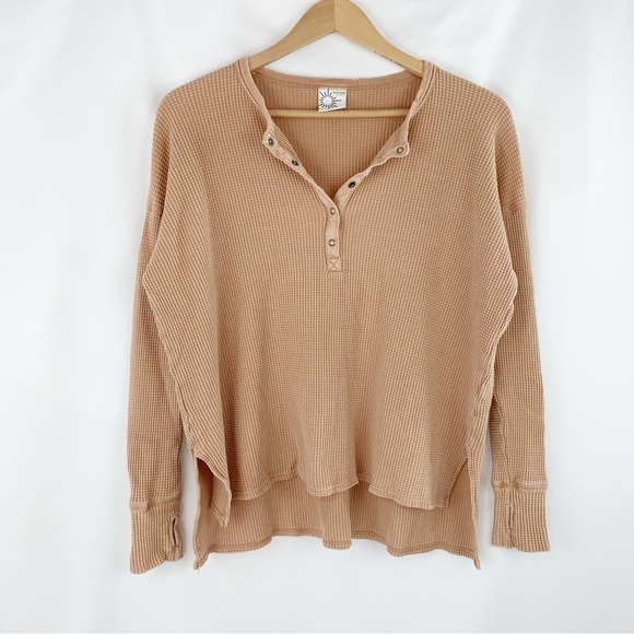 Offline by Aerie Waffle Knit Henley Top - Picture 2 of 8